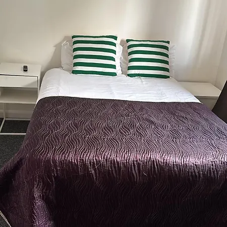 Maison d'hôtes In Rose Meare Gardens *