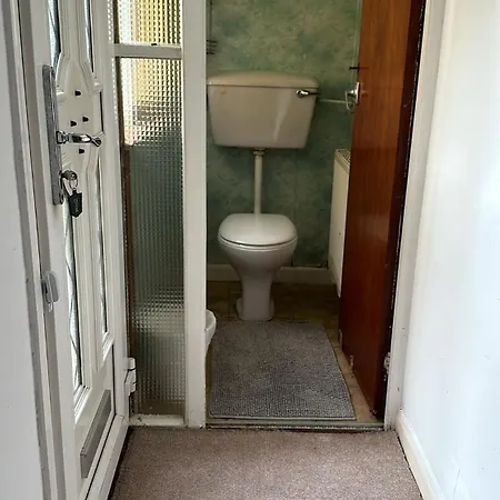 Pensionat In Rose Meare Gardens *